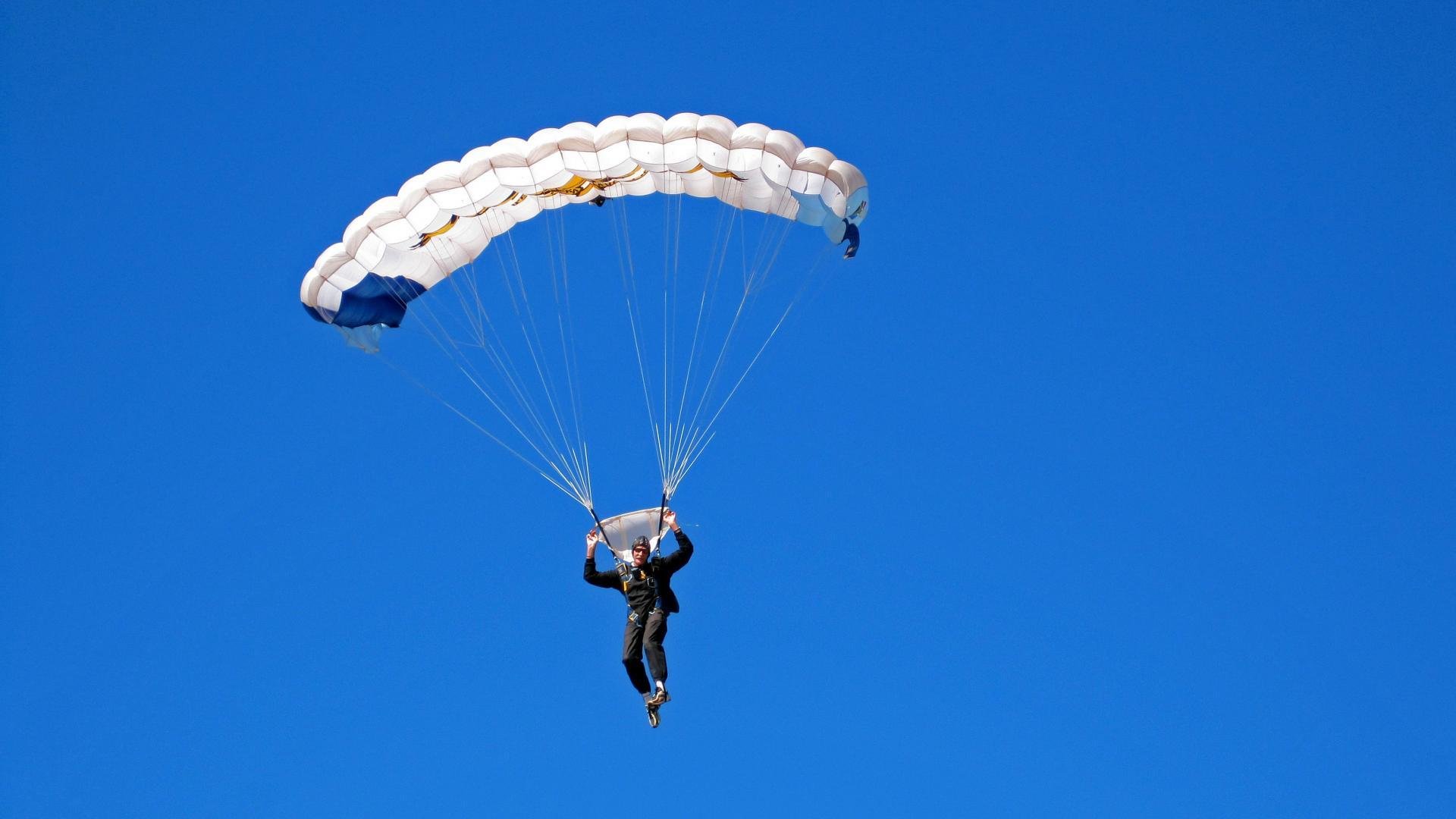 划频与滑行距离比例分析,滑行距离与滑行时间的关系这类问题如何求